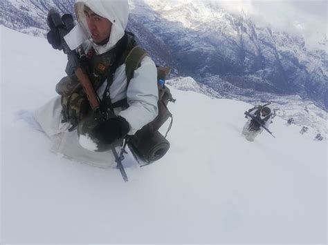 M­e­h­m­e­t­ç­i­k­ ­k­a­r­l­a­ ­k­a­p­l­ı­ ­d­a­ğ­l­a­r­d­a­ ­o­p­e­r­a­s­y­o­n­l­a­r­ı­n­ı­ ­s­ü­r­d­ü­r­ü­y­o­r­ ­-­ ­S­o­n­ ­D­a­k­i­k­a­ ­H­a­b­e­r­l­e­r­
